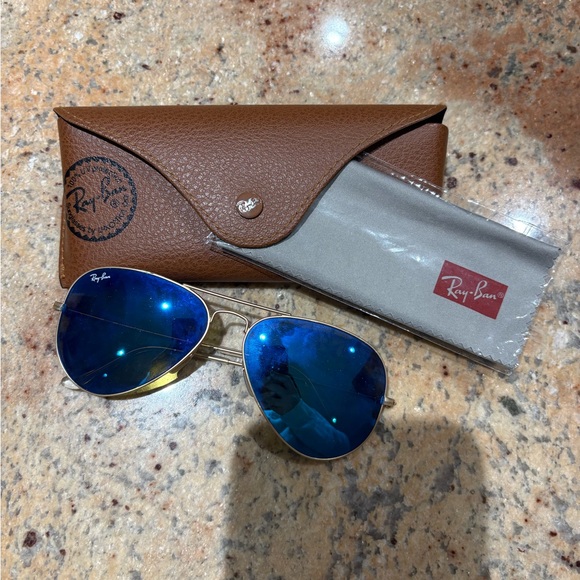 Ray-Ban Accessories - Ray-Ban Aviator Sunglasses UNISEX